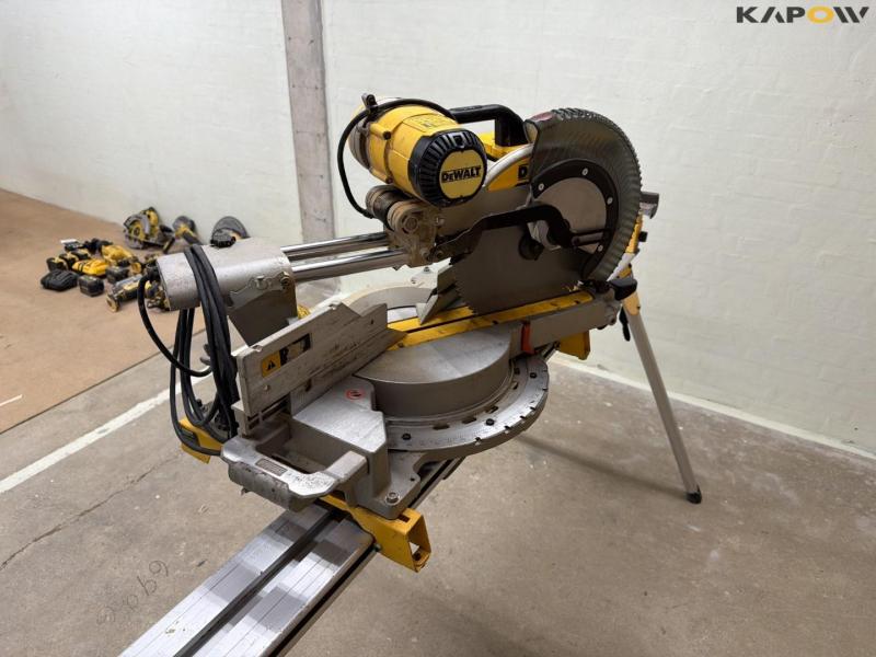 Dewalt chop/mitre saw 10