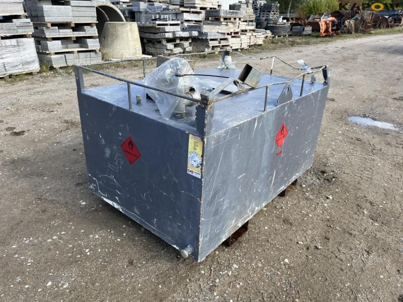 Diesel tank 1000L 5