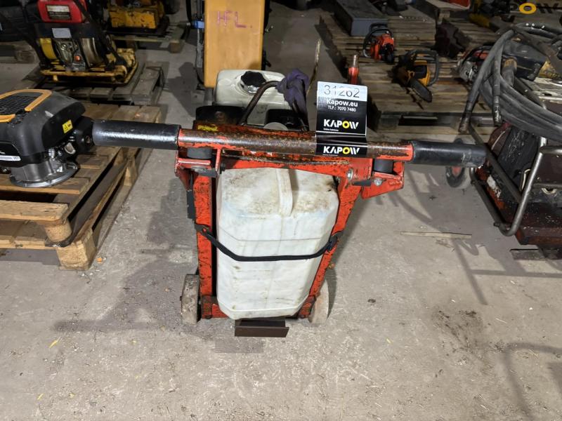Dimas FS400C 03 asphalt cutter 5
