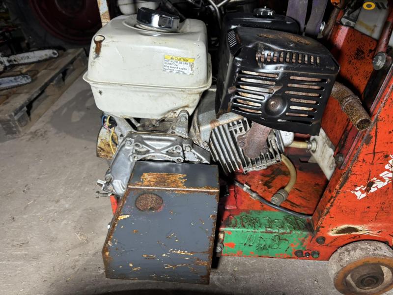 Dimas FS400C 03 asphalt cutter 8