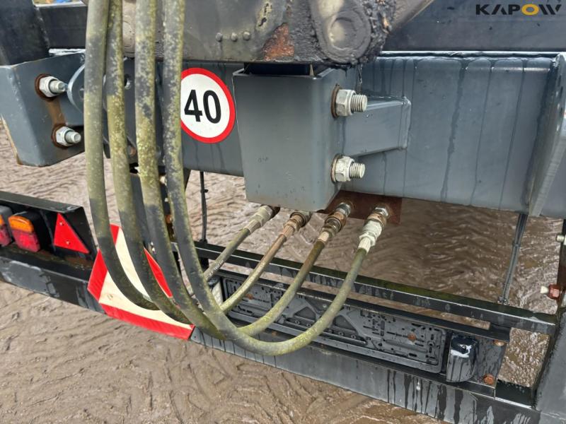 Dinapolis straw wagon with hydraulically foldable sides 21