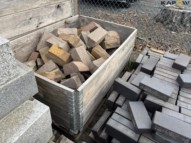 Various paving stones 66