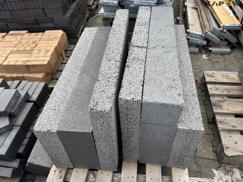 Various paving stones 73