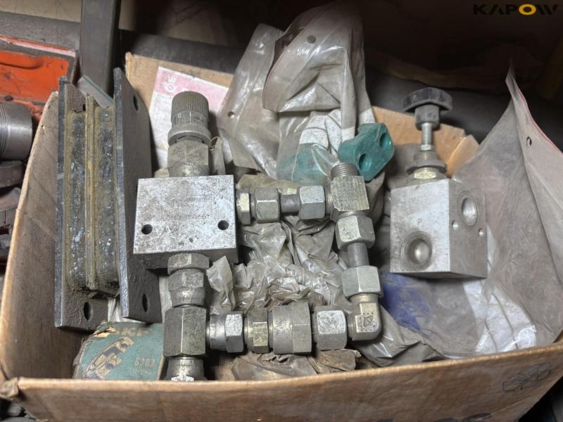 Miscellaneous parts 14