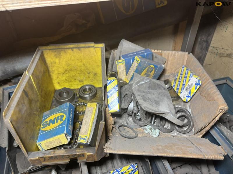 Miscellaneous parts 16