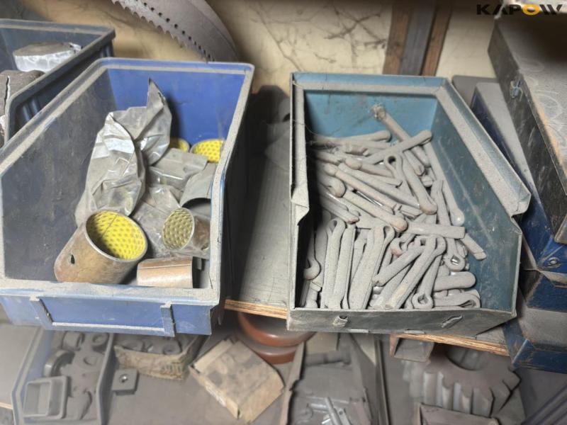 Miscellaneous parts 19