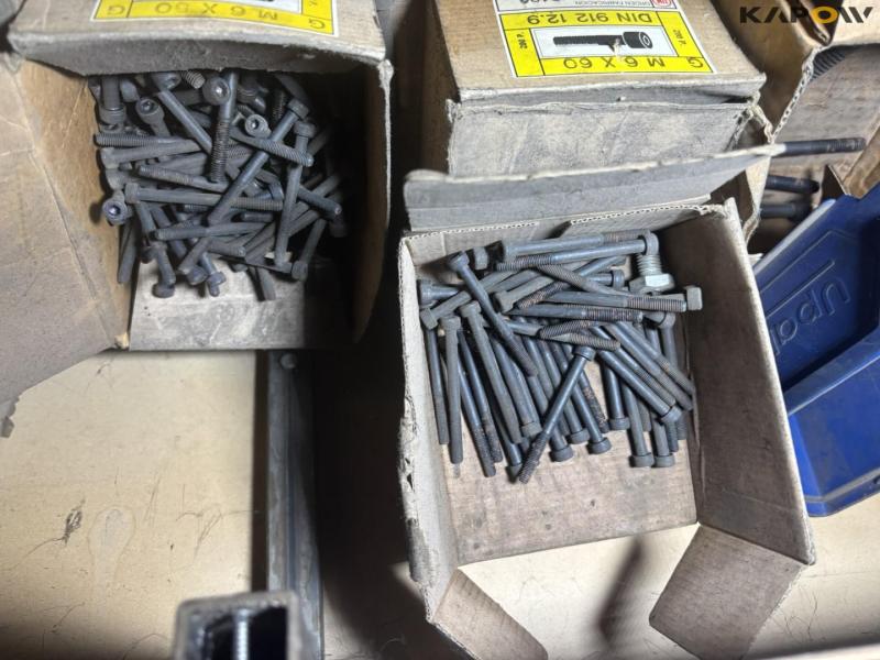 Miscellaneous parts 118