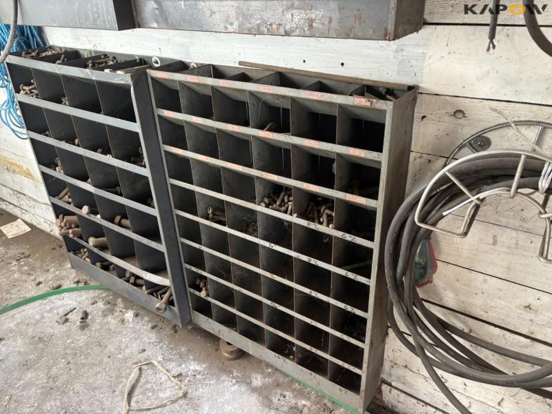 Miscellaneous parts 82