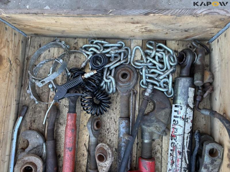 Miscellaneous parts 9