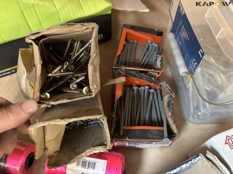 Miscellaneous parts 14