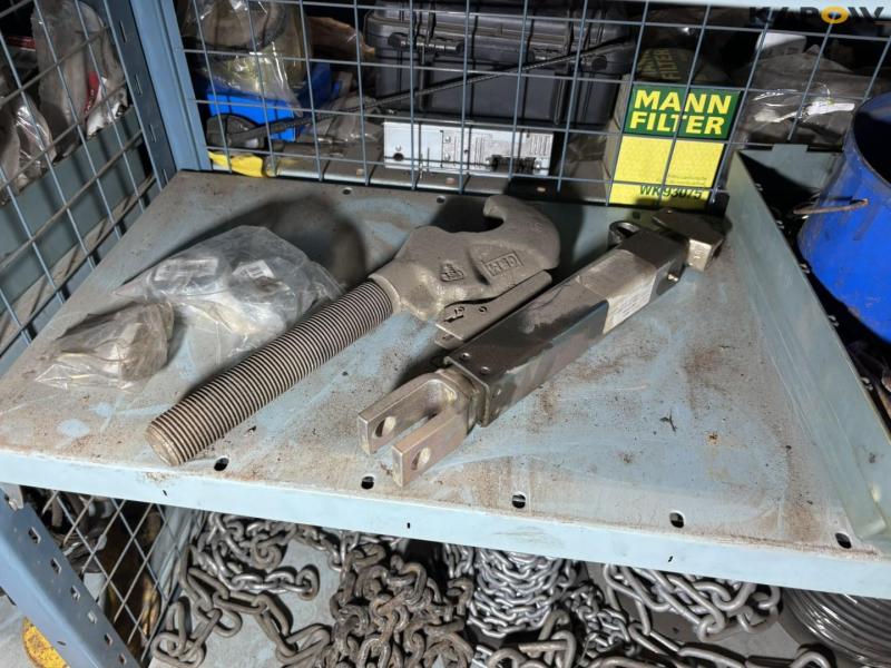 Miscellaneous parts 32