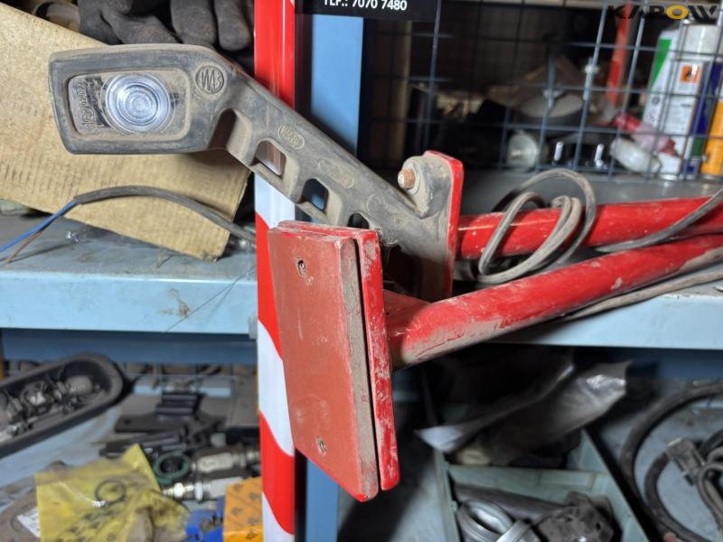 Miscellaneous parts 9