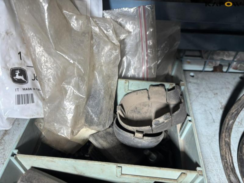 Miscellaneous parts 15