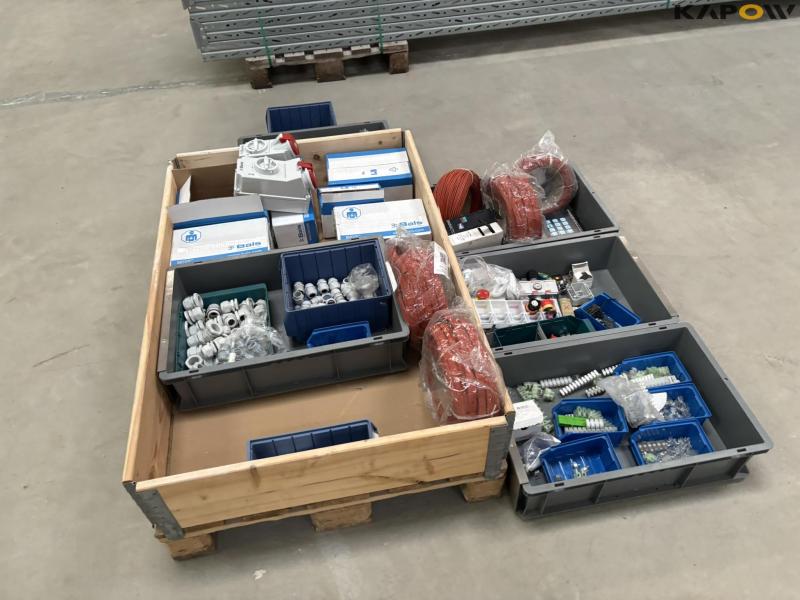 Various electrical parts - new 2