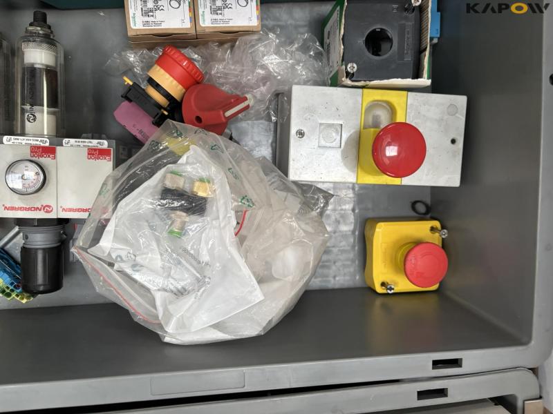 Various electrical parts - new 19