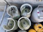 Various gas cylinders 8
