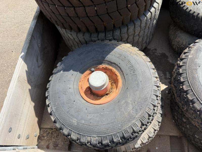 Various wheels 19