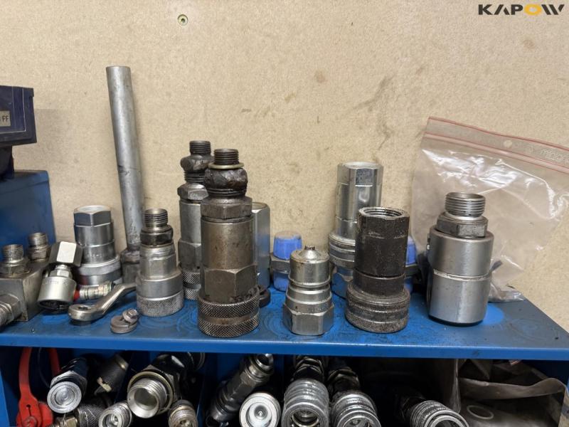 Various hydraulic parts 4