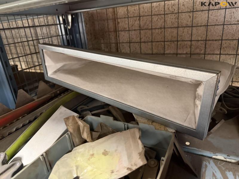 Various John Deere/Claas combine harvester spare parts 33