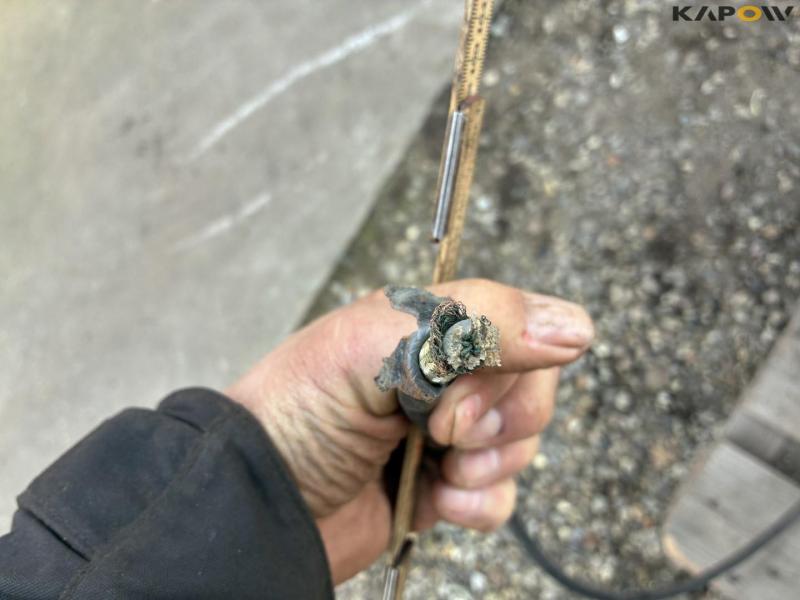 Miscellaneous cable 11