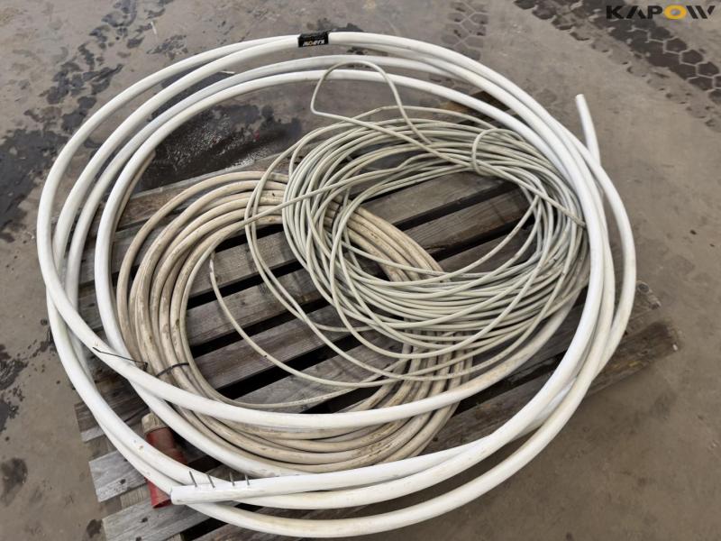 Miscellaneous cables 12