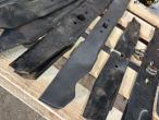 Various blades for lawn mowers 9