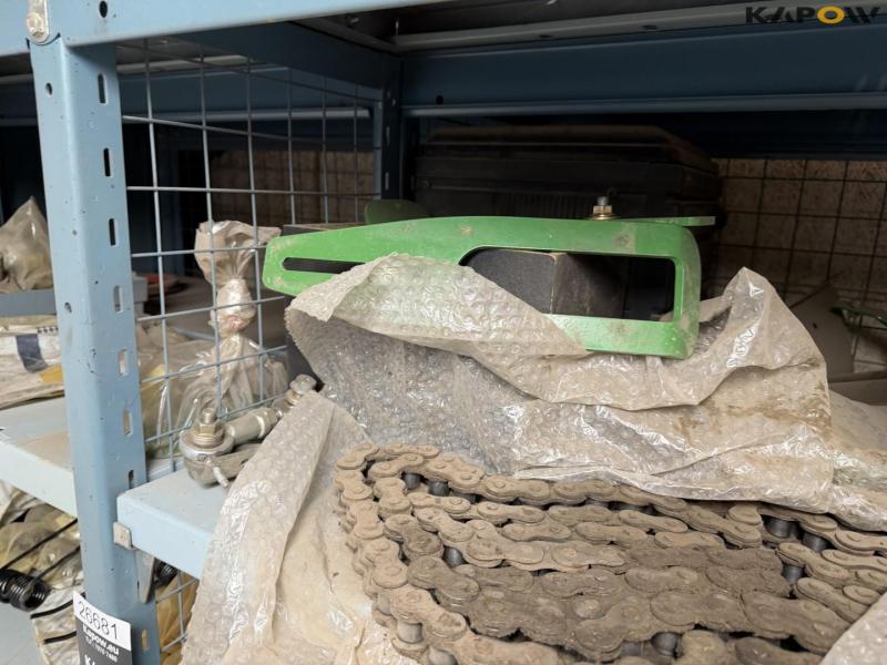 Various MF/New Holland baler spare parts 24