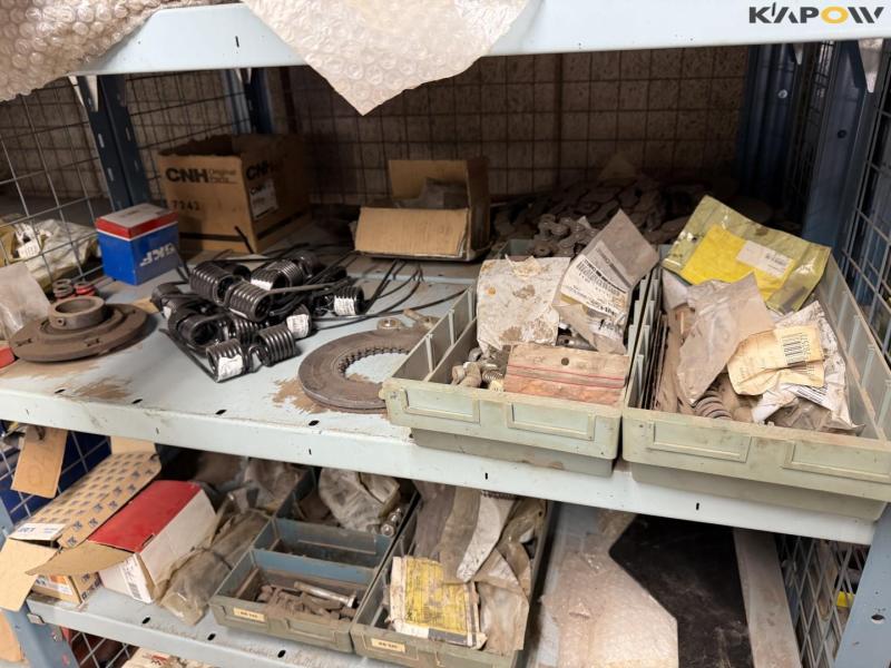 Various MF/New Holland baler spare parts 27