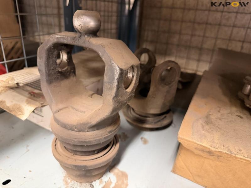 Various MF/New Holland baler spare parts 45