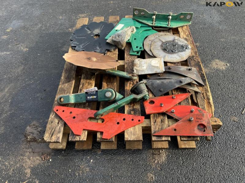 Various plow parts 6