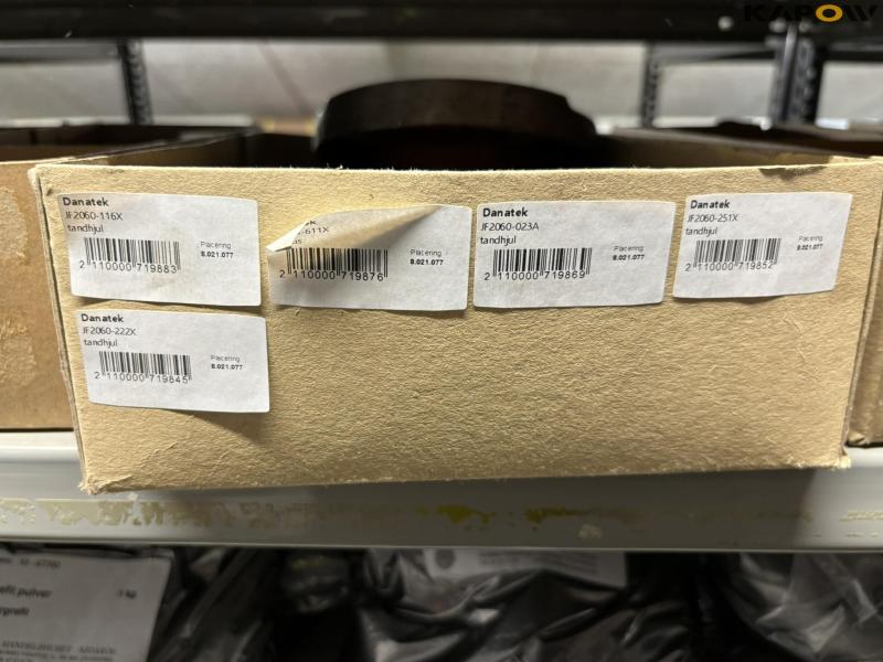 Various spare parts - new 112