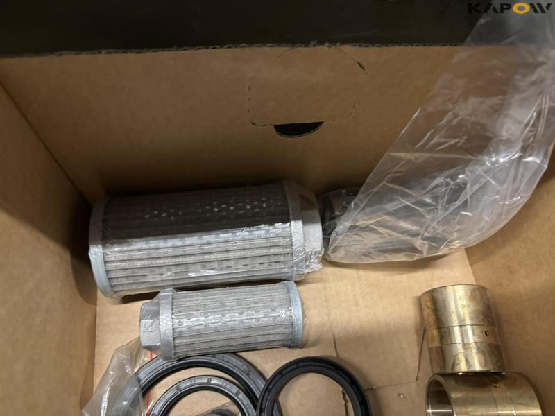 Various spare parts - new 152
