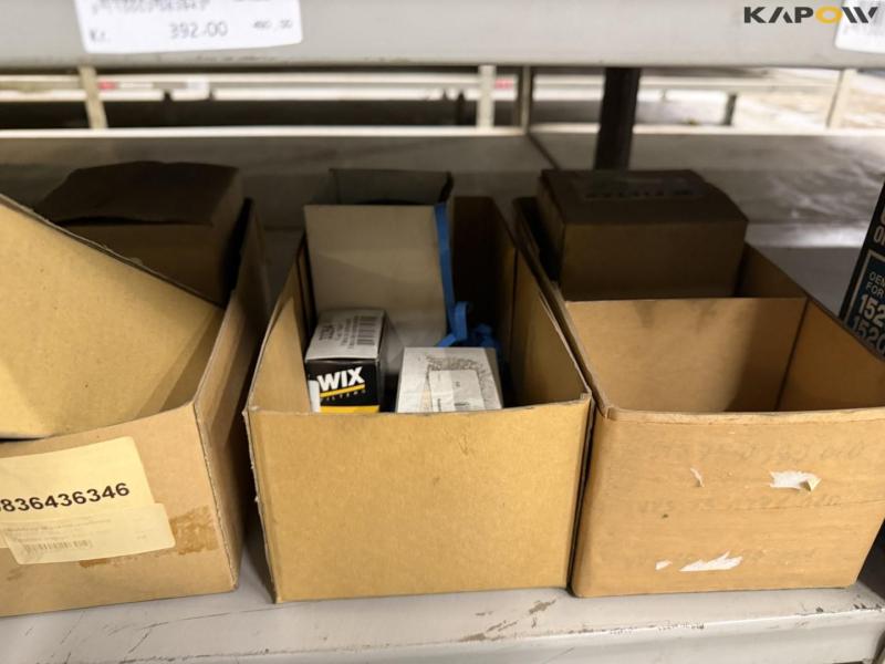 Various spare parts 62