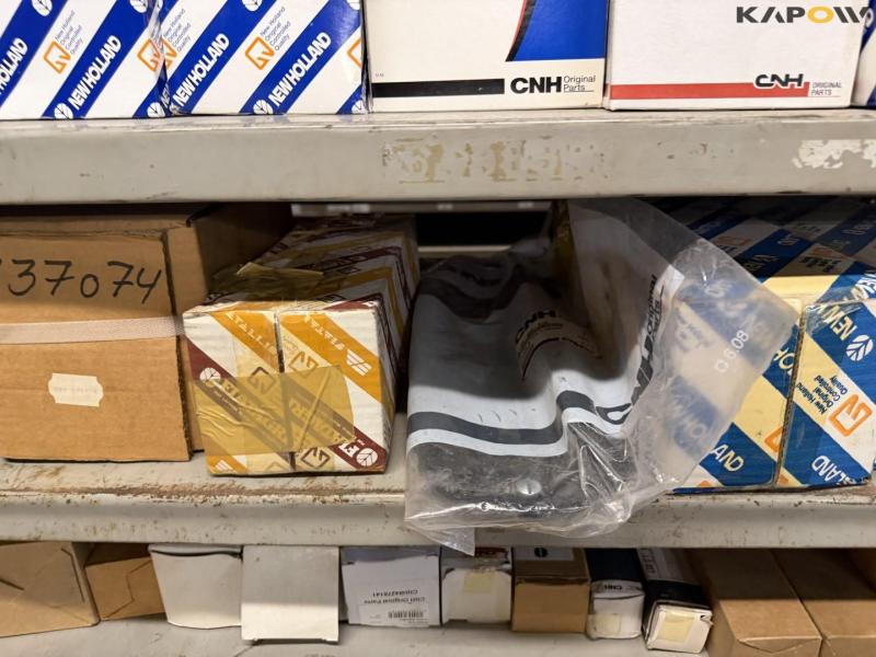 Various spare parts 162