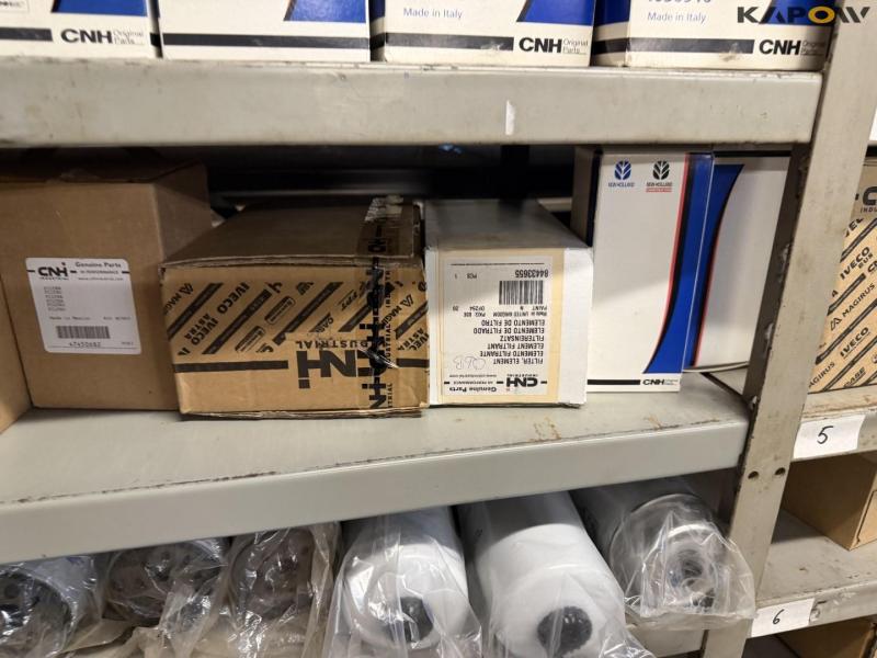 Various spare parts 176