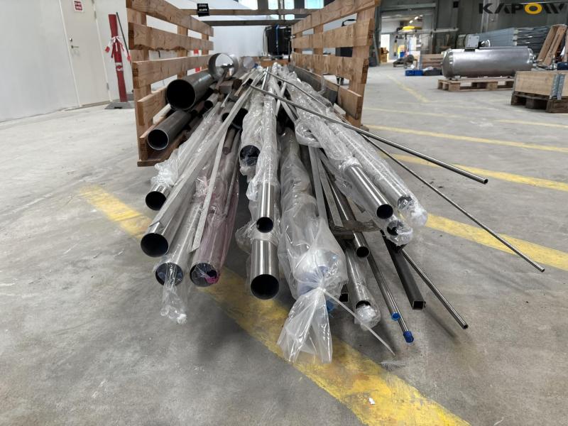 Miscellaneous pipes 13