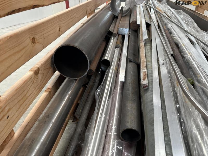 Miscellaneous pipes 15