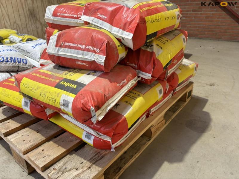 Miscellaneous sack goods 7
