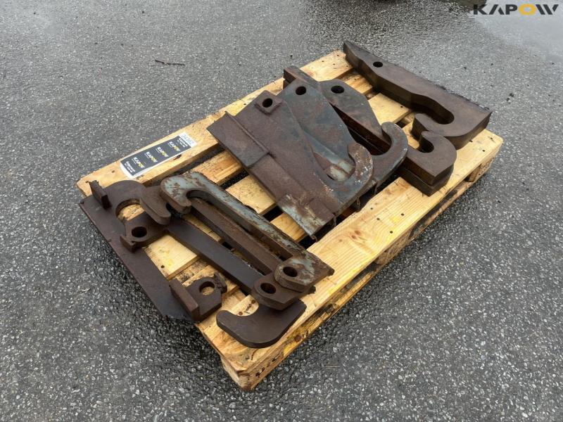 Various bucket fittings 7