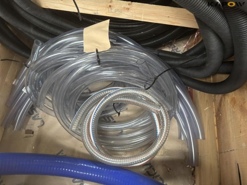 Various hoses - New 9
