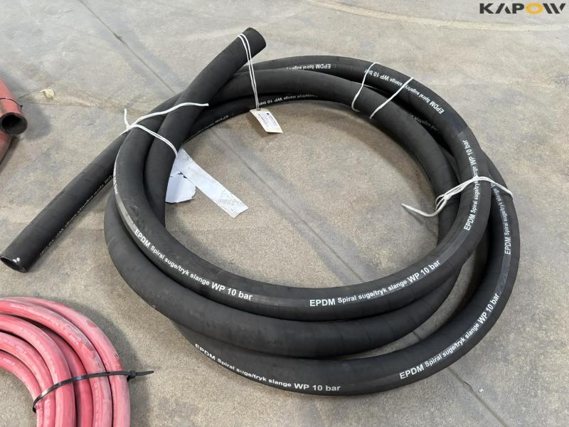 Various hoses 31