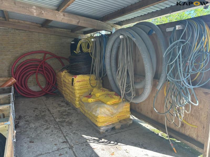 Various hoses 1