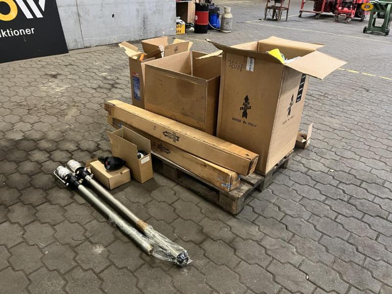 Miscellaneous workshop equipment 2