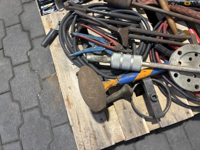 Miscellaneous tools 12