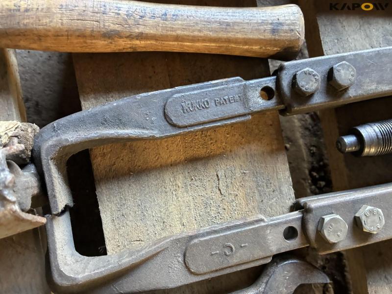 Miscellaneous tools 20