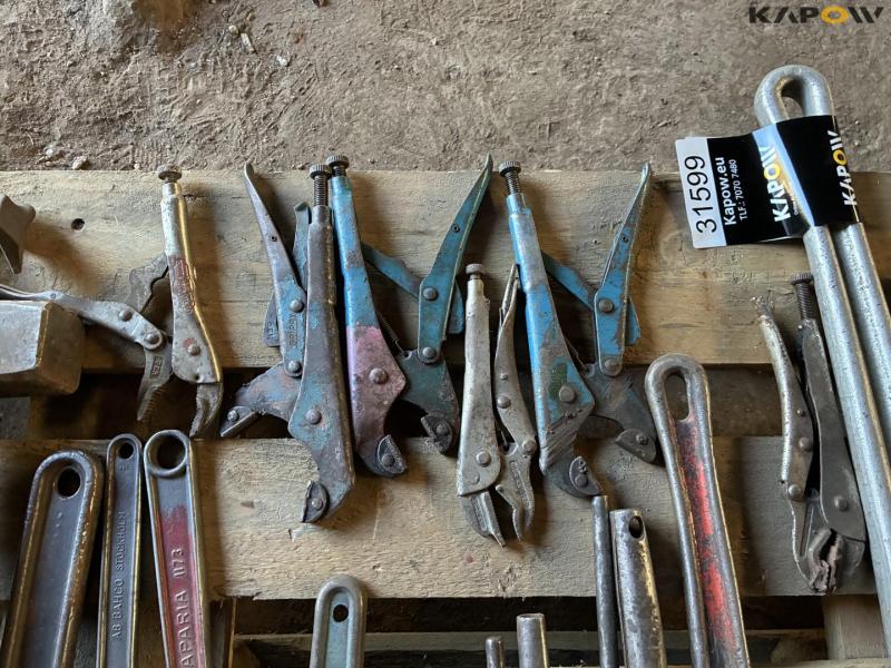 Miscellaneous tools 24