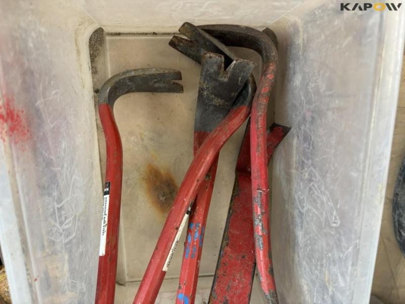 Miscellaneous tools 16