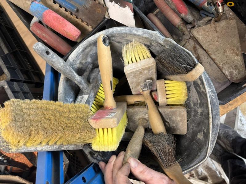 Miscellaneous tools 38