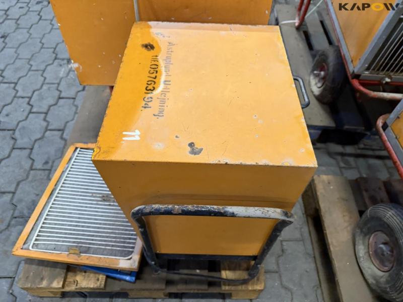 Miscellaneous dehumidifier warmer 17