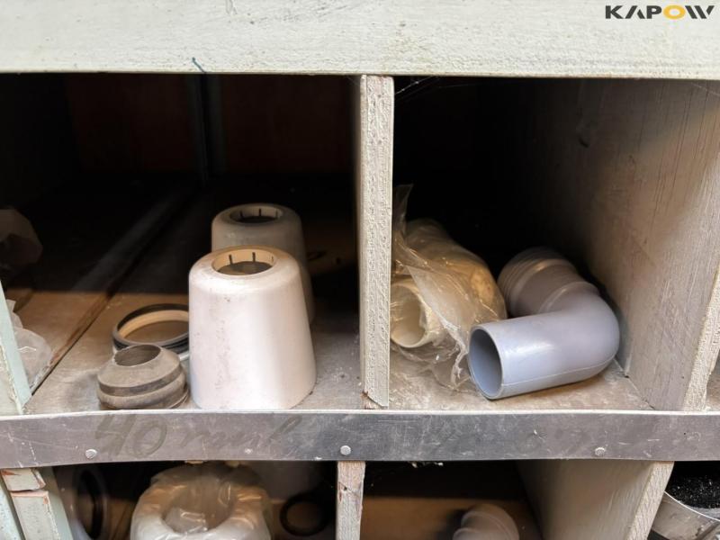 Miscellaneous plumbing parts 32